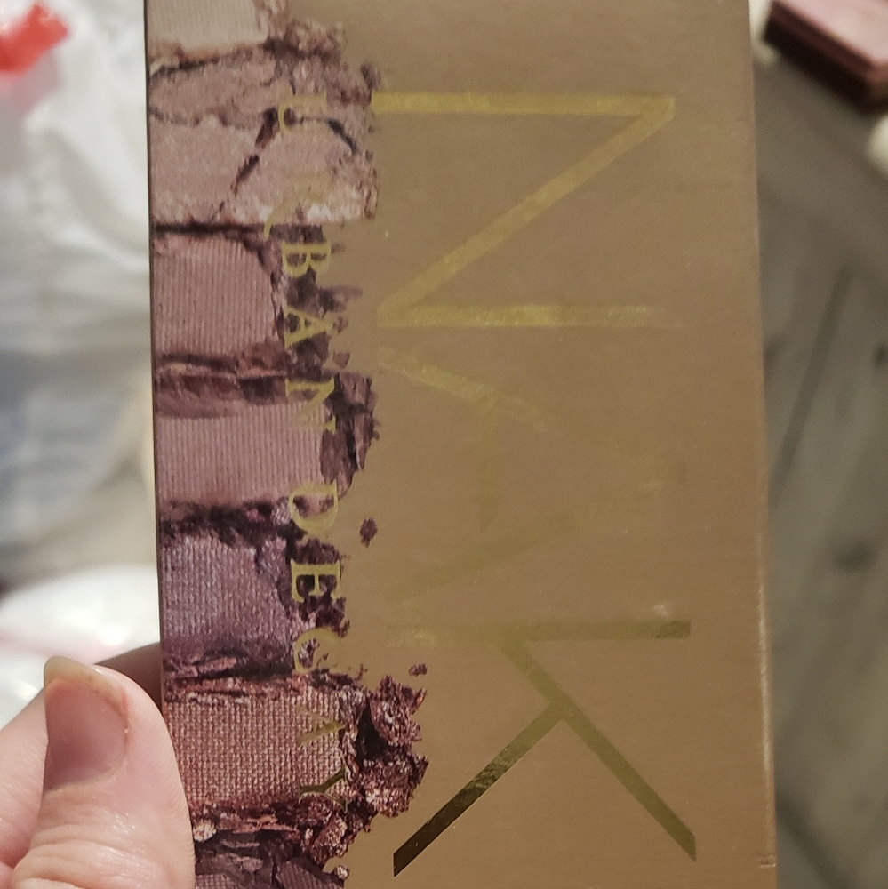 Urban Decay Naked 3 Eyeshadow Palette NIB NEW IN BOX